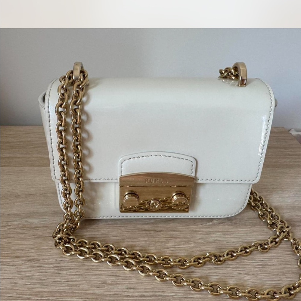 Furla White Leather Crossbody Bag